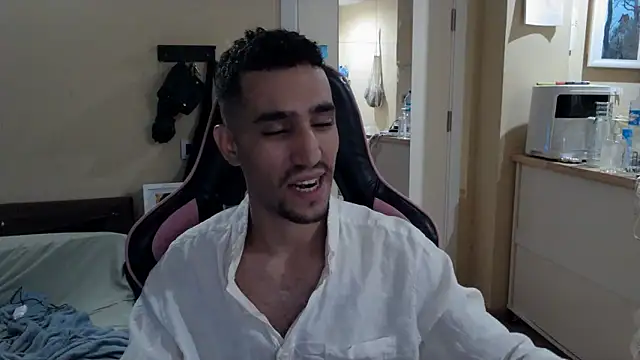 junokun22 online show from October 11, 6:28 pm