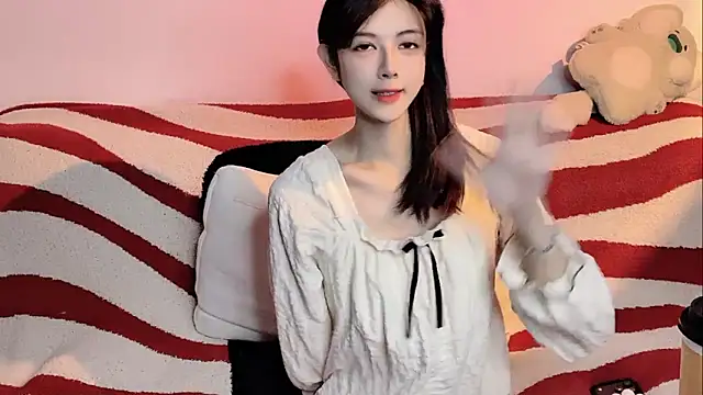 Snapshot of Nuomio chatting on February 24, 6:50 pm Nuomio online show from February 24, 6:50 pm