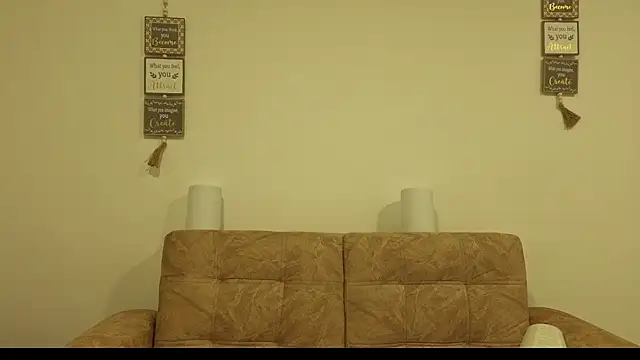 Snapshot of Catherine____ chatting on October 12, 9:08 am Catherine online show from October 12, 9:08 am