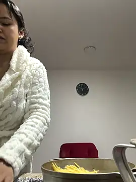 Snapshot of Catherine____ chatting on November 26, 7:37 pm Catherine online show from November 26, 7:37 pm