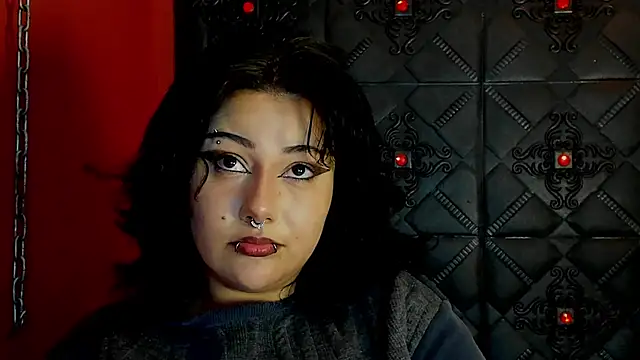 Snapshot of SabbathSinclair chatting on October 8, 3:31 pm SabbathSinclair online show from October 8, 3:31 pm