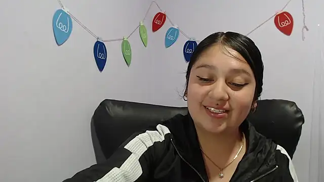 KOREN JALAA online show from January 5, 9:36 pm