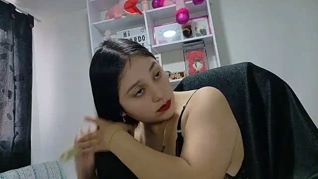 Snapshot of KOREN_JALAA chatting on June 25, 4:33 pm KOREN JALAA online show from June 25, 4:33 pm