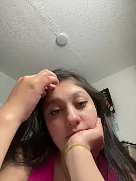 Snapshot of KOREN_JALAA chatting on July 6, 10:34 pm KOREN JALAA online show from July 6, 10:34 pm