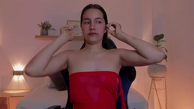 Snapshot of kaitt_ chatting on May 20, 7:09 pm kaitt online show from May 20, 7:09 pm