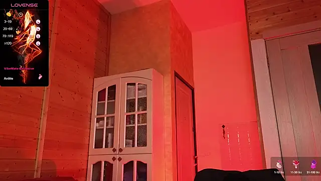 Snapshot of Lady_Shine chatting on November 16, 6:19 am Lady Shine online show from November 16, 6:19 am