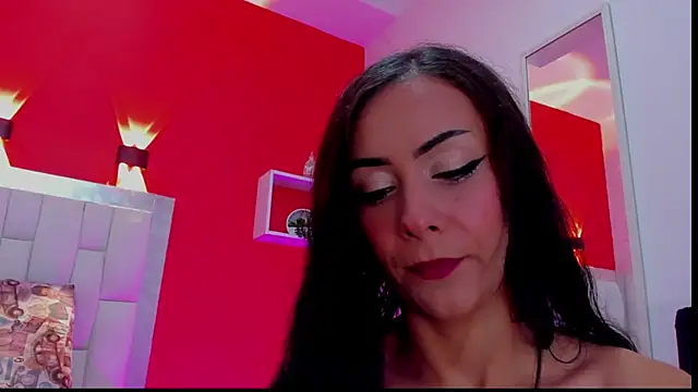 Snapshot of Cameron_naughty chatting on October 25, 11:29 am Cameron naughty online show from October 25, 11:29 am