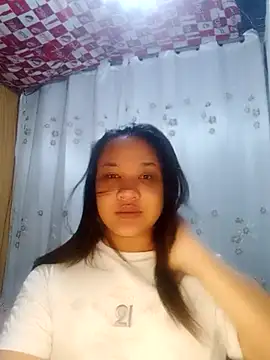 Snapshot of _YourHellMajestic_ chatting on October 30, 1:34 pm YourHellMajestic online show from October 30, 1:34 pm