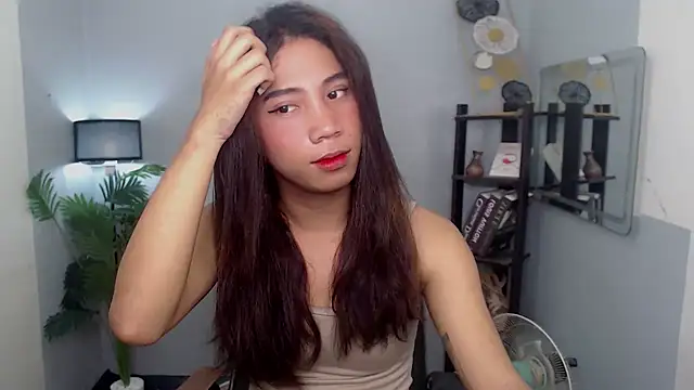 Snapshot of Seductive_nathalie chatting on October 23, 1:10 pm Seductive nathalie online show from October 23, 1:10 pm