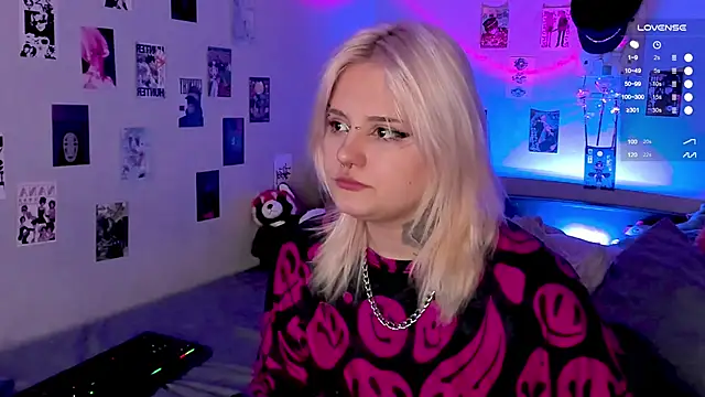 Snapshot of bixxxiz chatting on October 24, 11:28 am bixxxiz online show from October 24, 11:28 am