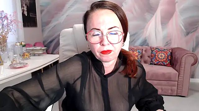 Snapshot of Arisa5000 chatting on October 1, 2:01 pm Arisa5000 online show from October 1, 2:01 pm