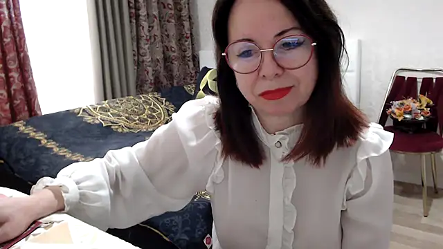 Arisa5000 online show from February 5, 7:35 am