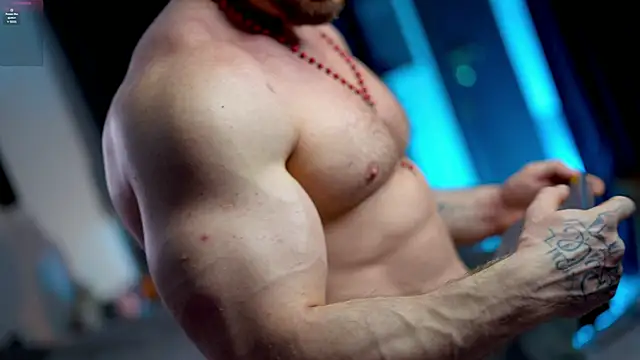 Snapshot of 69littlebig69 chatting on February 24, 12:16 pm 69littlebig69 online show from February 24, 12:16 pm