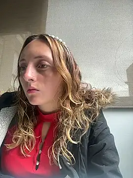 Snapshot of Mia_dca chatting on November 6, 3:13 pm Mia dca online show from November 6, 3:13 pm