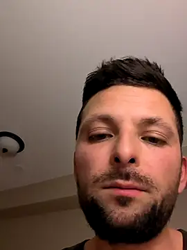 Snapshot of felipelon07 chatting on October 22, 1:39 am felipelon07 online show from October 22, 1:39 am