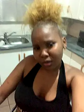 Snapshot of Scarlettxx21 chatting on November 22, 9:47 pm Scarlettxx21 online show from November 22, 9:47 pm