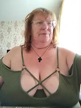 Snapshot of TATSI23 chatting on July 4, 7:25 am TATSI23 online show from July 4, 7:25 am