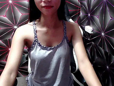 Snapshot of athenaseren chatting on October 11, 12:58 pm athenaseren online show from October 11, 12:58 pm