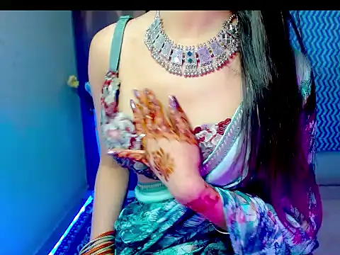 Roiseeee online show from February 8, 5:22 am