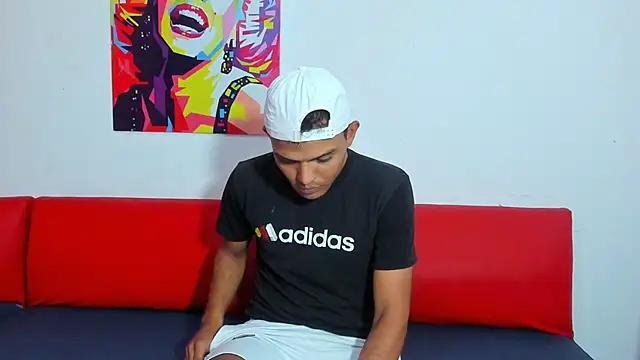 Snapshot of Lindaprincedemon chatting on October 26, 3:29 pm Lindaprincedemon online show from October 26, 3:29 pm