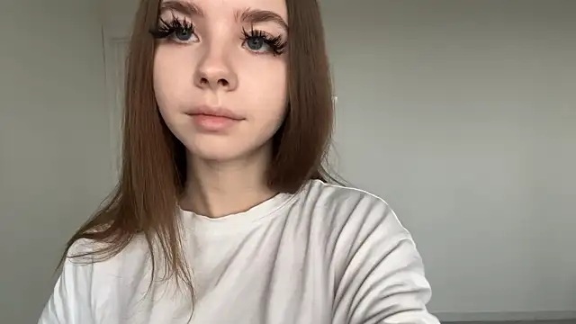 Snapshot of EhtelBiondi chatting on November 20, 8:14 am EhtelBiondi online show from November 20, 8:14 am