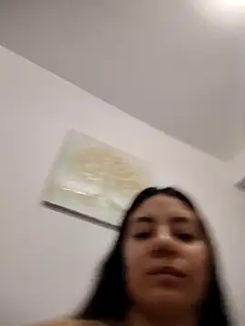 Snapshot of _soycelestee chatting on October 19, 1:06 am soycelestee online show from October 19, 1:06 am
