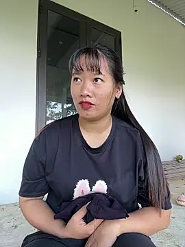 TrangNemo online show from October 17, 1:09 am