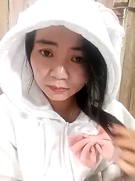 Snapshot of kun-love chatting on November 4, 2:21 am kun-love online show from November 4, 2:21 am