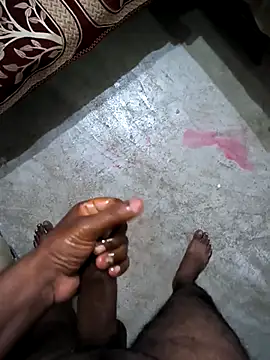 Bull For Cuckold Realmeet online show from November 5, 4:40 pm