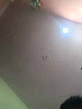 Bull For Cuckold Realmeet online show from December 16, 5:18 pm