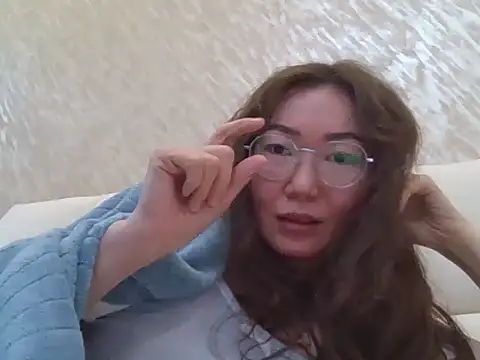 Ysolena online show from February 16, 7:21 pm