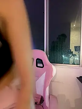 emi star online show from November 12, 1:06 am