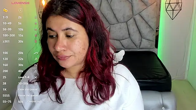 Snapshot of Addyy_02 chatting on July 23, 6:39 pm Addyy 02 online show from July 23, 6:39 pm