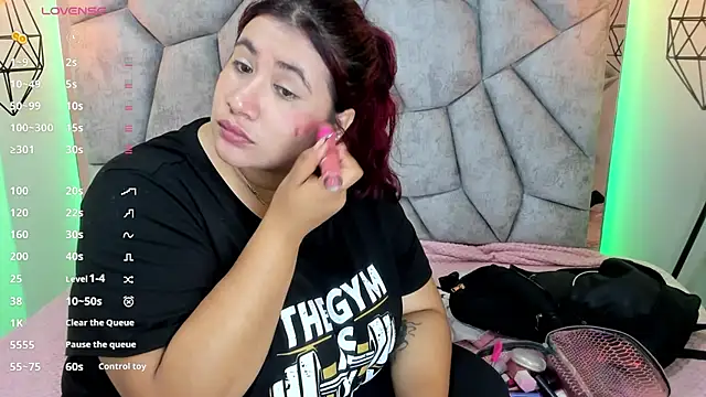Snapshot of Addyy_02 chatting on July 29, 6:28 pm Addyy 02 online show from July 29, 6:28 pm