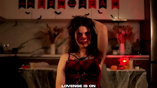 Snapshot of AmmieGerber chatting on October 31, 2:12 am AmmieGerber online show from October 31, 2:12 am