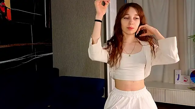 kitsun ne online show from February 13, 5:36 am