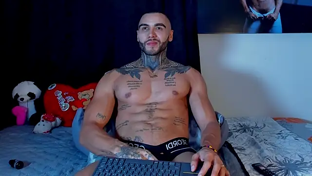 Danny Willson online show from June 24, 2:43 am