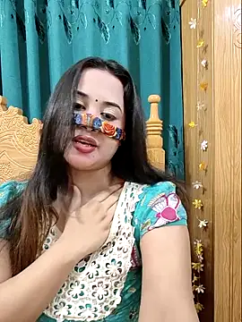 Snapshot of Beauty_Queen_Soniya chatting on May 3, 11:49 am Beauty Queen Soniya online show from May 3, 11:49 am