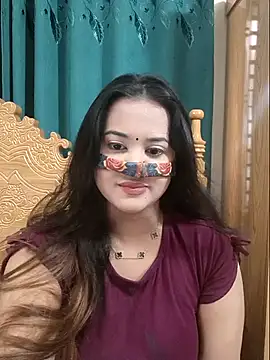 Snapshot of Beauty_Queen_Soniya chatting on May 23, 11:58 am Beauty Queen Soniya online show from May 23, 11:58 am