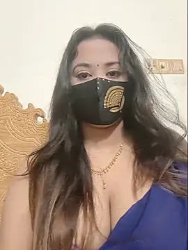 Snapshot of Beauty_Queen_Soniya chatting on July 7, 9:24 am Beauty Queen Soniya online show from July 7, 9:24 am