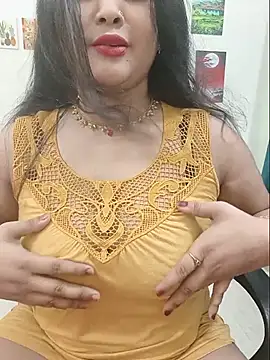 Snapshot of Beauty_Queen_Soniya chatting on July 21, 4:26 am Beauty Queen Soniya online show from July 21, 4:26 am