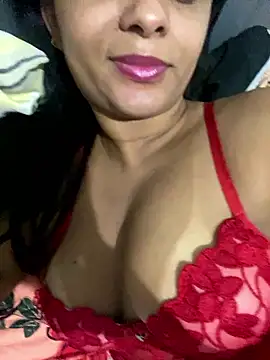 Brunamorenago online show from January 12, 1:44 am