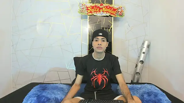 JacobBlackwell  online show from December 18, 7:53 pm