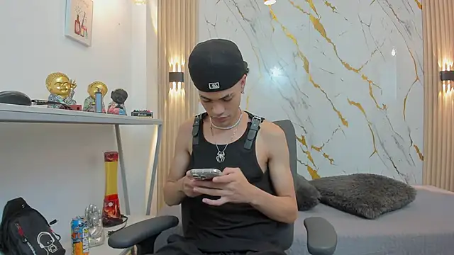 JacobBlackwell  online show from February 23, 7:44 pm