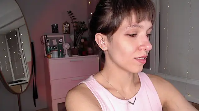 Snapshot of YourHotExSAndra chatting on October 8, 6:38 pm YourHotExSAndra online show from October 8, 6:38 pm