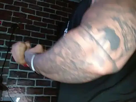 jordan bigcock  online show from October 13, 10:10 pm