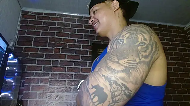 Snapshot of jordan_bigcock_ chatting on July 8, 1:54 am jordan bigcock online show from July 8, 1:54 am