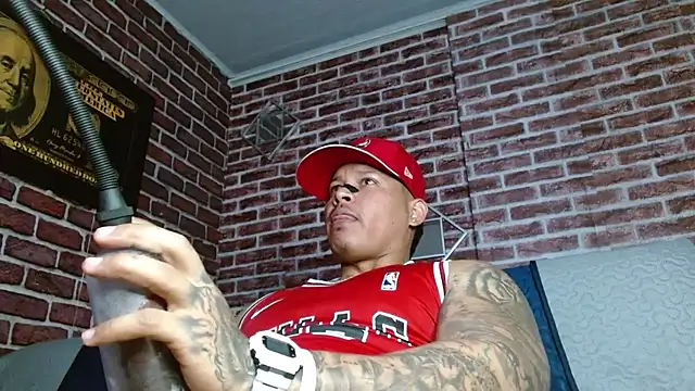 Snapshot of jordan_bigcock_ chatting on July 9, 4:16 am jordan bigcock online show from July 9, 4:16 am
