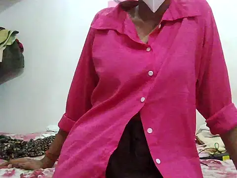 Snapshot of SONY_GIRL chatting on October 8, 6:05 pm SONY GIRL online show from October 8, 6:05 pm