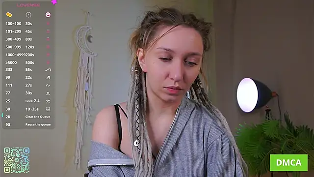 JohnetteConstine online show from October 19, 5:19 am